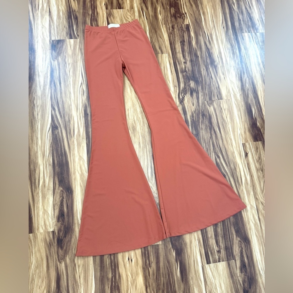 Girl on a Vine Flare Pants - Picture 3 of 7